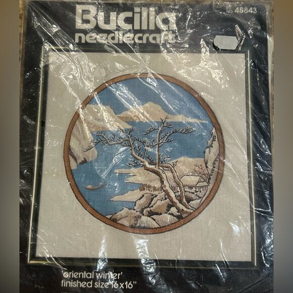 Bucilla Needlecraft Art Kit Oriental Winter 16 x 16 - Picture 1 of 5